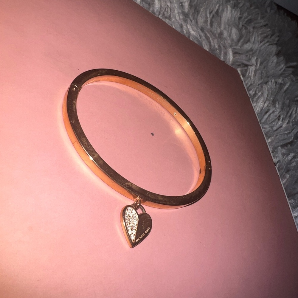 Michael Kors Gold Heart Charm Bracelet